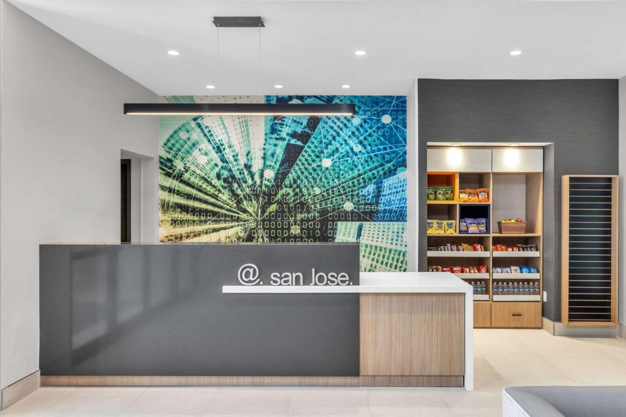 La Quinta Inn & Suites By Wyndham San Jose Airport-Downtown Extérieur photo