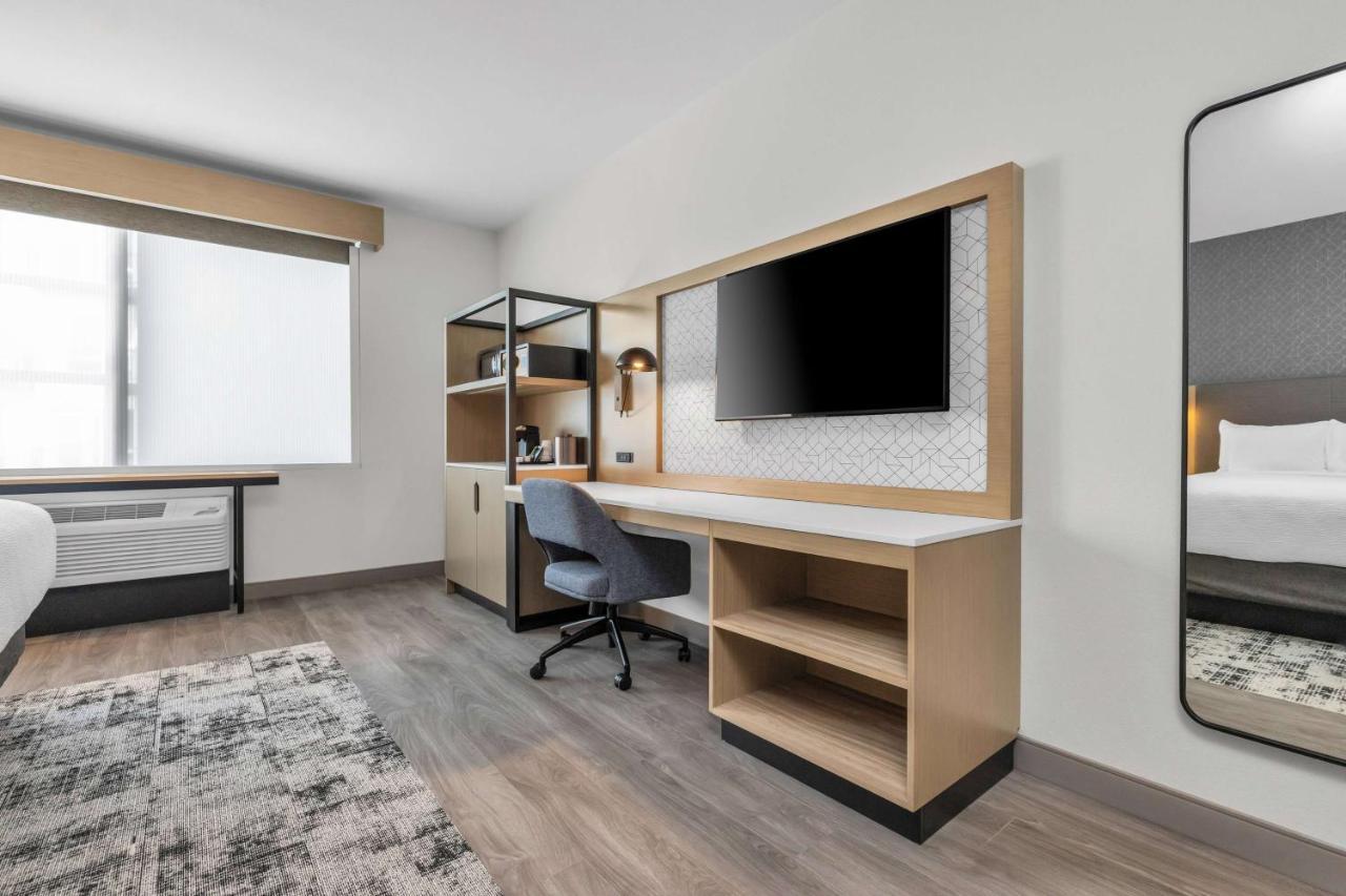 La Quinta Inn & Suites By Wyndham San Jose Airport-Downtown Extérieur photo