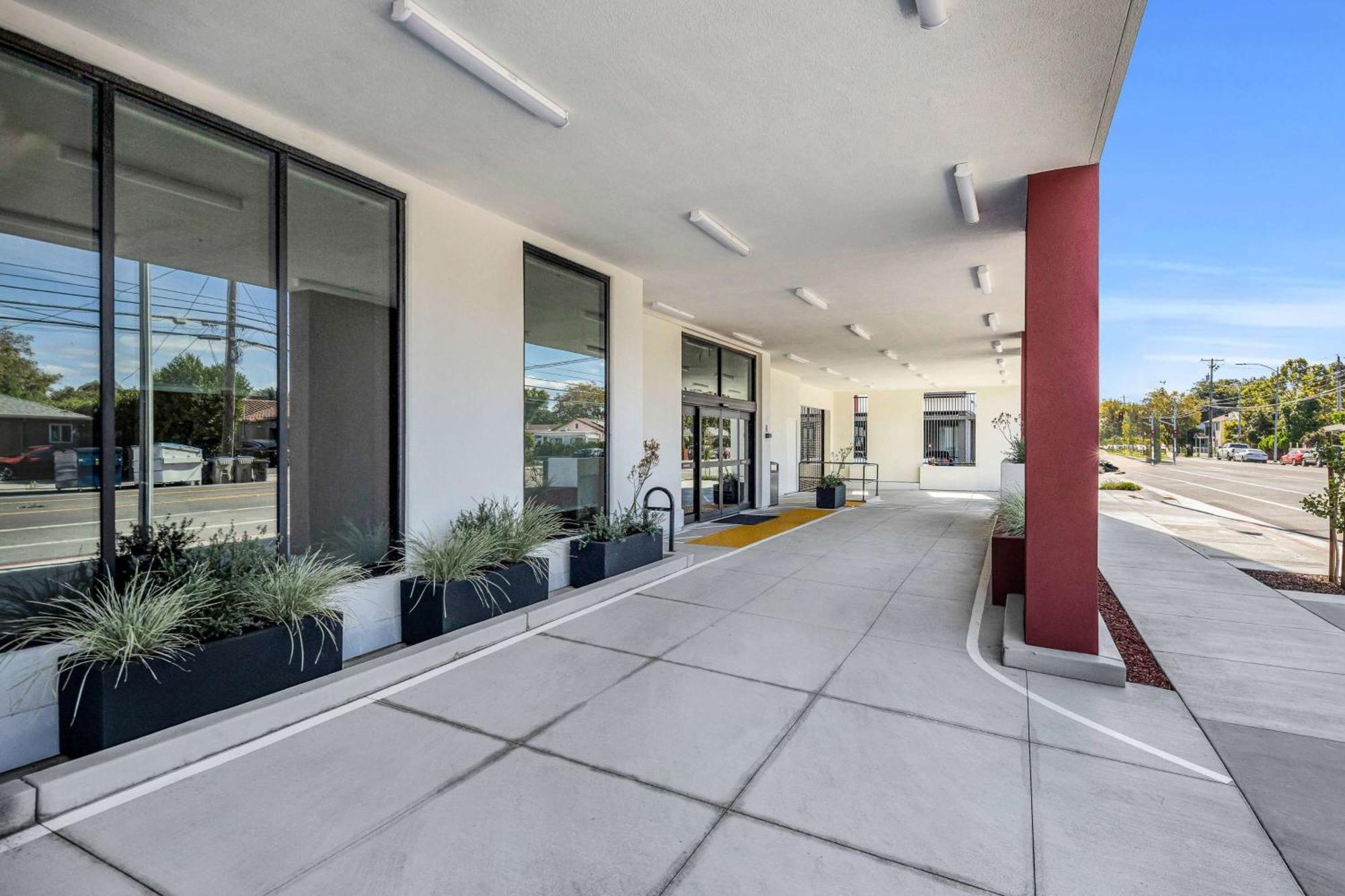 La Quinta Inn & Suites By Wyndham San Jose Airport-Downtown Extérieur photo